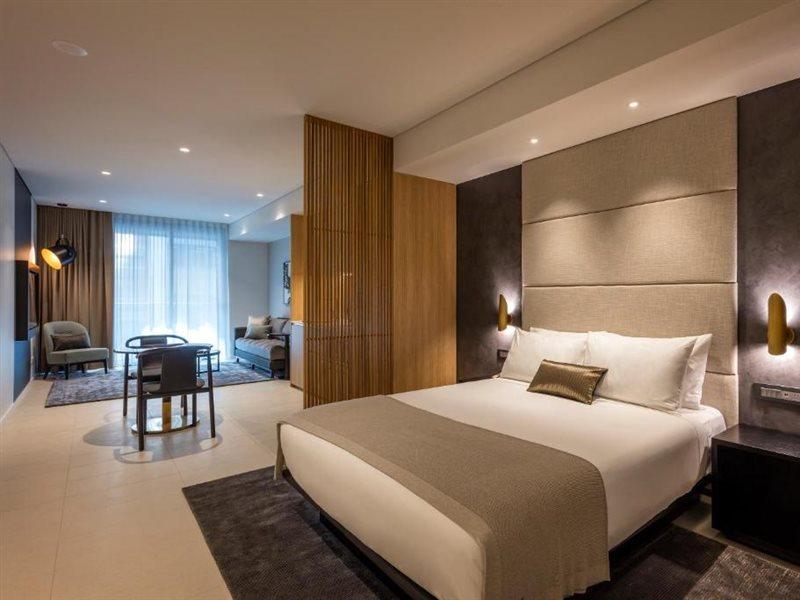 Skye Suites Sydney Exterior foto A bedroom at the hotel